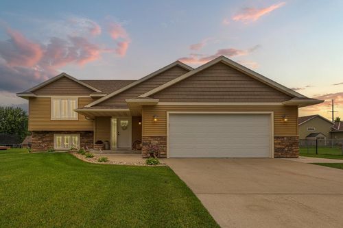 1604 Prairie Ave Sw, Faribault, MN, 55021-5507 | Card Image