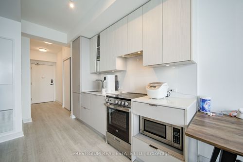 1808-3883 Quartz Rd, Mississauga, ON, L5B0M4 | Card Image