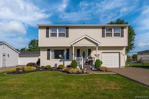 16 Elm Avenue, West Seneca, NY, 14224 | Card Image