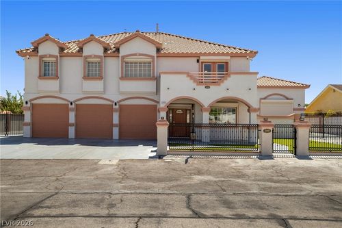 3440 Cox St, North Las Vegas, NV, 89032-7716 | Card Image