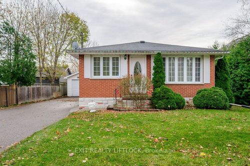 31 William St, Port Hope, ON, L1A1K3 | Card Image