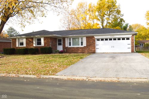 4350 Aspen Dr, Brownsburg, IN, 46112-8525 | Card Image