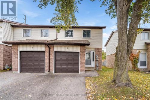 6-261 Rose St, Barrie, ON, L4M2V3 | Card Image