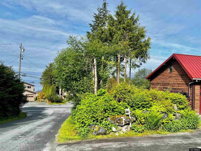 301 Wortman Loop, House other with 5 bedrooms, 3 bathrooms and 2 parking in Sitka AK | Image 10