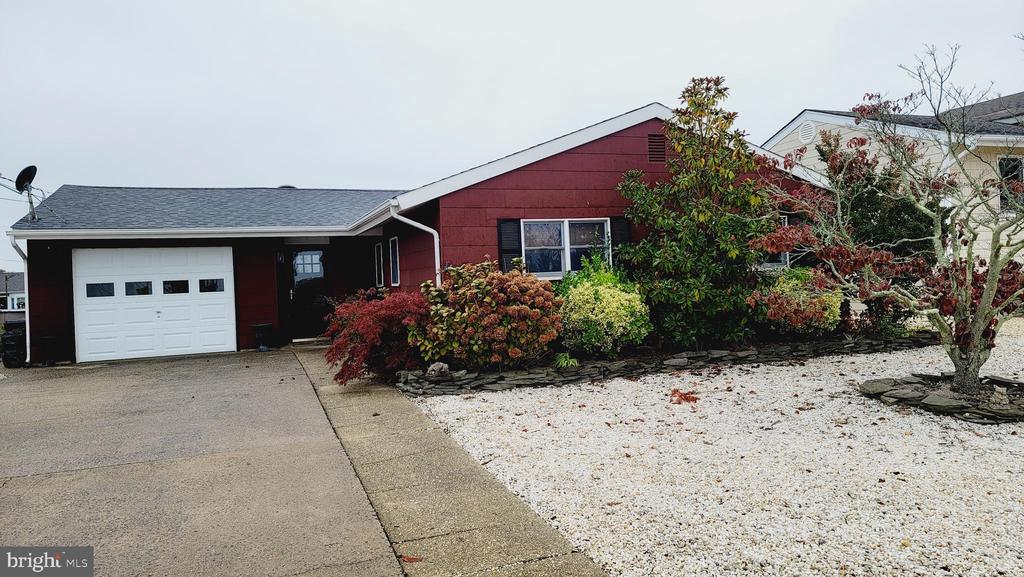 Montclair Rd, Barnegat, NJ 08005