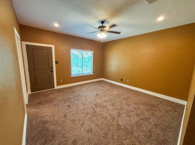 B - 168 Uplift, Townhouse with 2 bedrooms, 2 bathrooms and null parking in Horseshoe Bay TX | Image 13