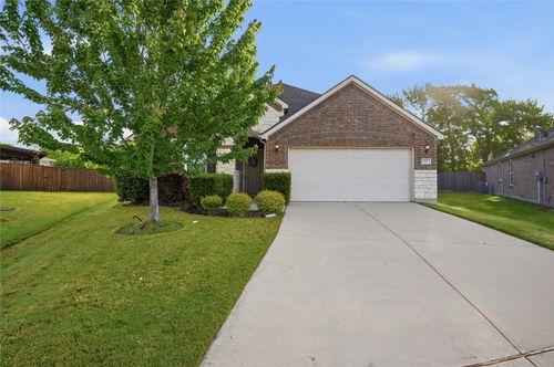 405 Windward Dr, Little Elm, TX, 75068-6334 | Card Image