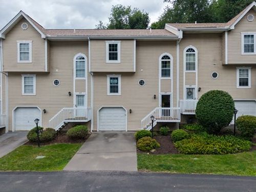 417 Redwood Ct, Pittsburgh, PA, 15202-1166 | Card Image
