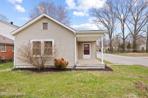 1901 Lower Hunters Trce, Louisville, KY, 40216-1525 | Card Image