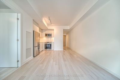 2202 - 357 King St W, Condo with 1 bedrooms, 1 bathrooms and null parking in Toronto ON | Image 2