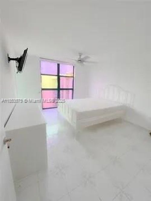 3-11790 Sw 18th St, Miami, FL, 33175-1622 | Card Image