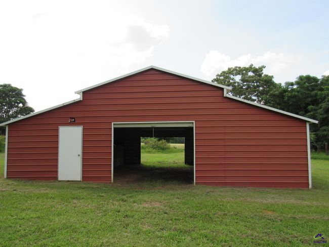 637 Grovania Rd, House other with 4 bedrooms, 2 bathrooms and null parking in Hawkinsville GA | Image 13