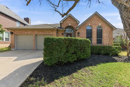 6204 Blanco River Pass, Austin, TX, 78749-1757 | Card Image