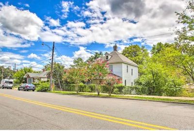 404 Reserve Street, House other with 3 bedrooms, 2 bathrooms and null parking in Hot Springs National Park AR | Image 2