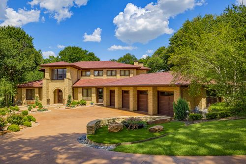 6816 Oak Hill Drive, Fort Worth, TX, 76132 | Card Image
