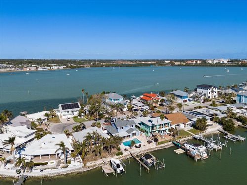 807 Bay Point Drive, MADEIRA BEACH, FL, 33708 | Card Image