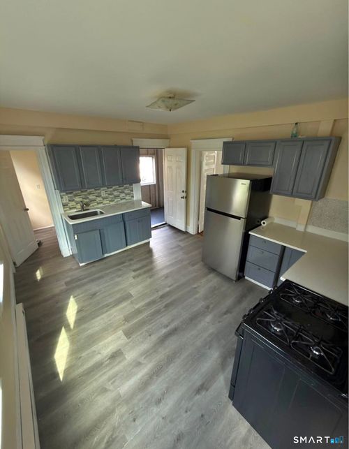 23 Eastwood Avenue, Waterbury, CT, 06705 | Card Image