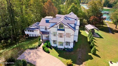 610 Cape Norris Rd, New Tazewell, TN, 37825-2410 | Card Image