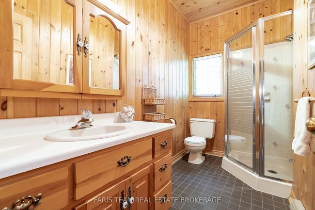 80 E Beach Rd, House other with 4 bedrooms, 2 bathrooms and 3 parking in Tiny ON | Image 23