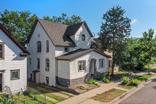 823 20th Ave Ne, Minneapolis, MN, 55418-4509 | Card Image