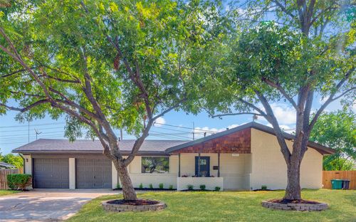 5417 Westhaven Dr, Fort Worth, TX, 76132-2326 | Card Image