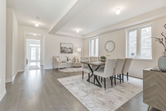 799 Apple Terr, House other with 5 bedrooms, 4 bathrooms and 2 parking in Milton ON | Image 11