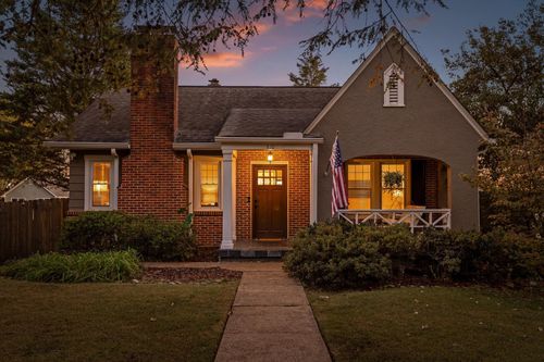 310 Pine Ridge Rd, Chattanooga, TN, 37405-3430 | Card Image