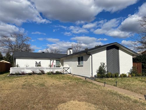 1121 Midway Dr, Richardson, TX, 75081-3634 | Card Image