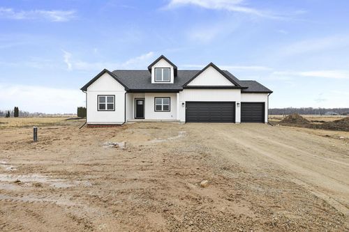 N6261 Blarney Stone Dr, ALBANY, WI, 53502-9605 | Card Image