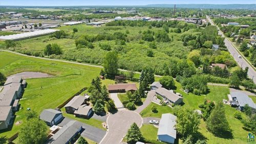2 Willow Street, Superior, WI, 54880 | Card Image
