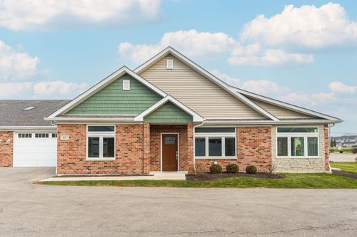 45-45 Borden Ave, Sycamore, IL, 60178 | Card Image