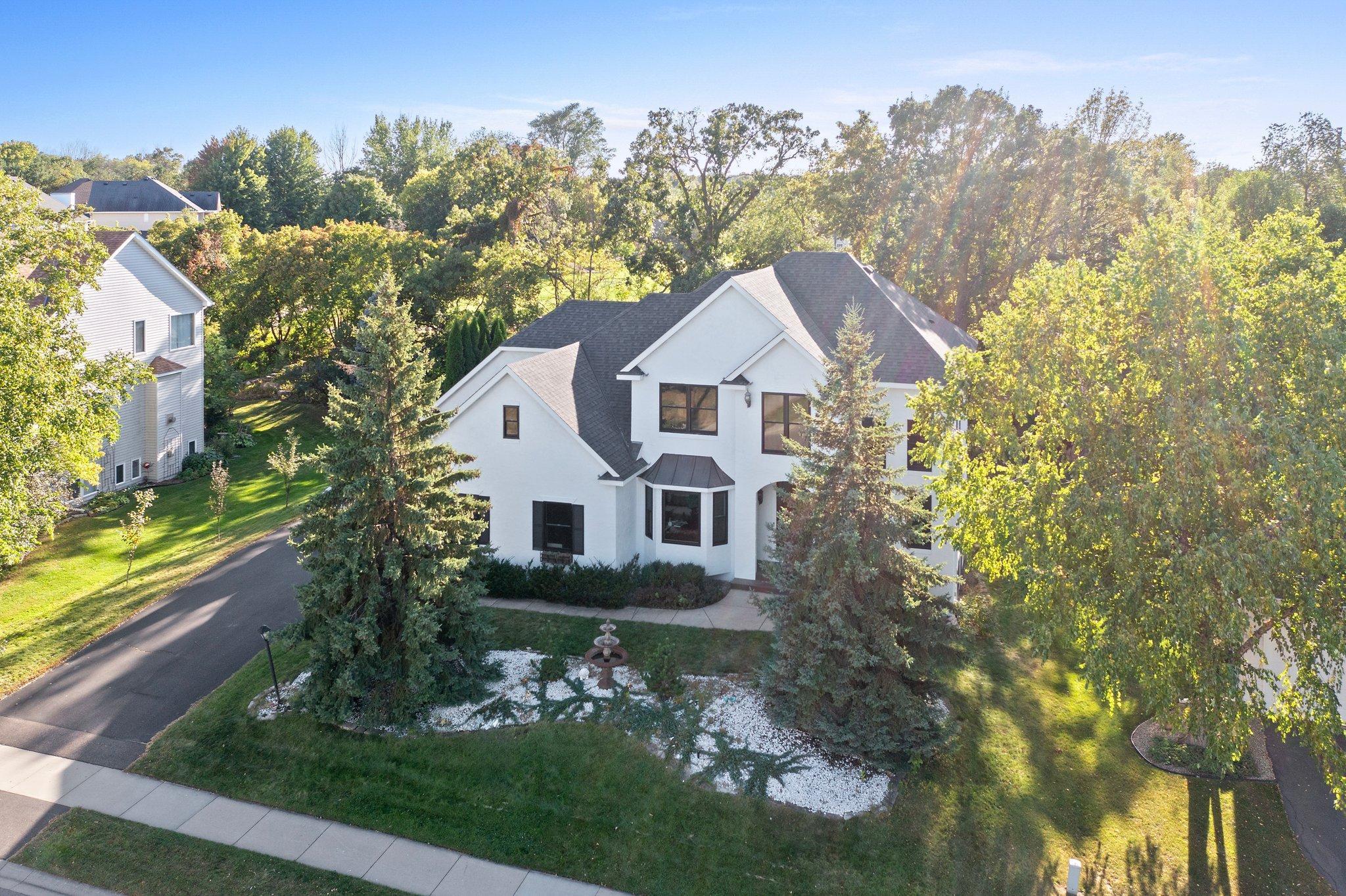 Interlachen Blvd, Lakeville, MN 55044