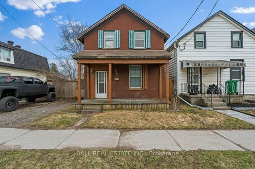 239 Lake St, Peterborough, ON, K9J2H5 | Card Image