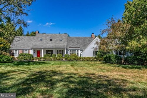 23 Meadow Ln, Pennington, NJ, 08534-2112 | Card Image