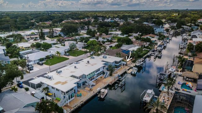 APT-11 - 2186 Edythe Dr, Condo with 2 bedrooms, 1 bathrooms and null parking in DUNEDIN FL | Image 7