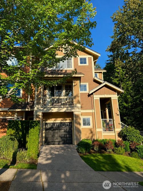 9101 Merritt Ave Se, Snoqualmie, WA, 98065-5016 | Card Image