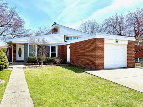 9131 Kilbourn Ave, Skokie, IL, 60076-1650 | Card Image