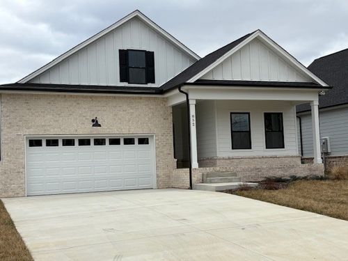 852 Parkside Blvd, Portland, TN, 37148-2205 | Card Image