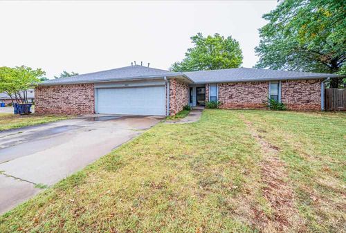 1805 S Hillside Court, Stillwater, OK, 74074-2306 | Card Image