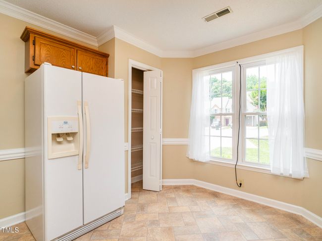 Kitchen | Image 15