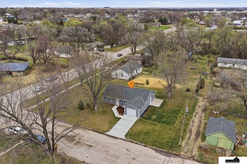250 N Converse St, Superior, NE, 68978-1916 | Card Image