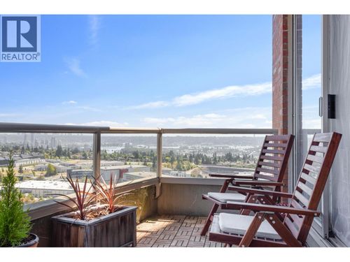 2005-6888 Station Hill Dr, Burnaby, BC, V3N4X5 | Card Image