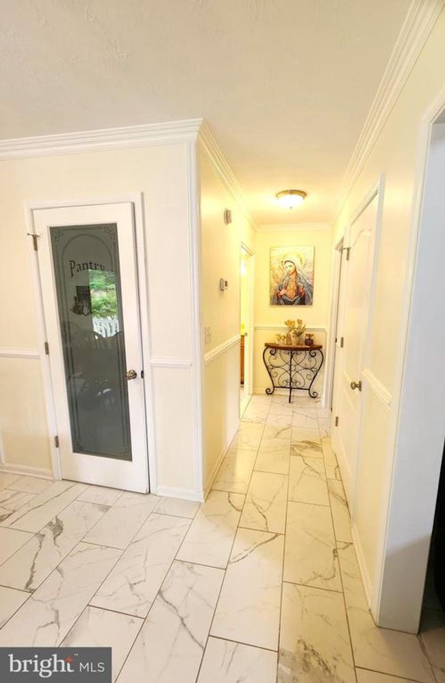 1932 Howardsville Tpke, House other with 4 bedrooms, 4 bathrooms and null parking in STUARTS DRAFT VA | Image 11