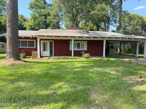 103 Houston St, Crystal Springs, MS, 39059-2607 | Card Image
