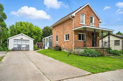 1857 6th Ave E, Owen Sound, ON, N4K2W1 | Card Image