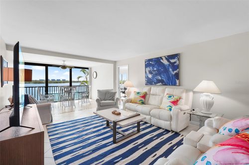 apt-224-8977 Midnight Pass Rd, Sarasota, FL, 34242-2969 | Card Image