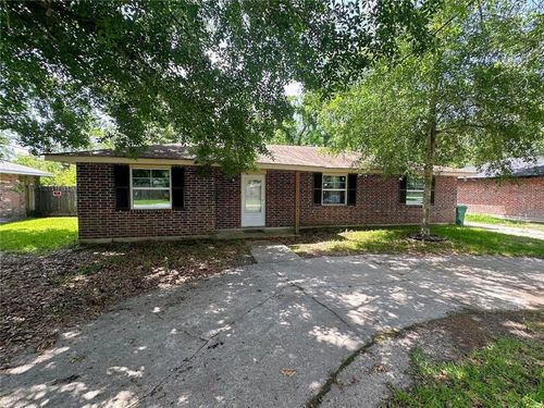 1505 Saint Ann Pl, Slidell, LA, 70460-2315 | Card Image