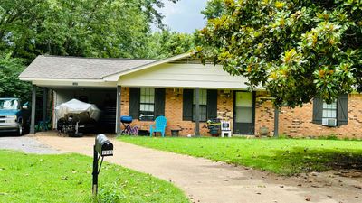 5305 Chickasaw Cv, House other with 3 bedrooms, 1 bathrooms and null parking in Horn Lake MS | Image 1