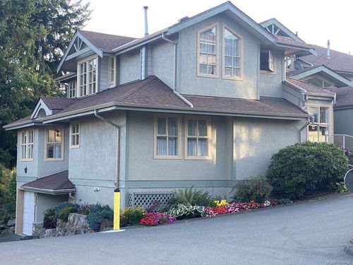1-500 Marsett Pl, Saanich, BC, V8Z7J1 | Card Image