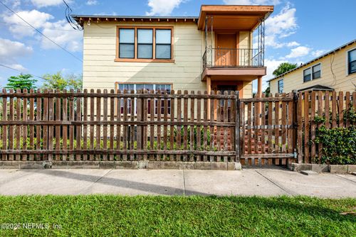 19 E 16th St, Jacksonville, FL, 32206-2914 | Card Image